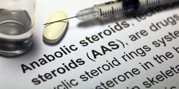 Različiti anabolički steroidi